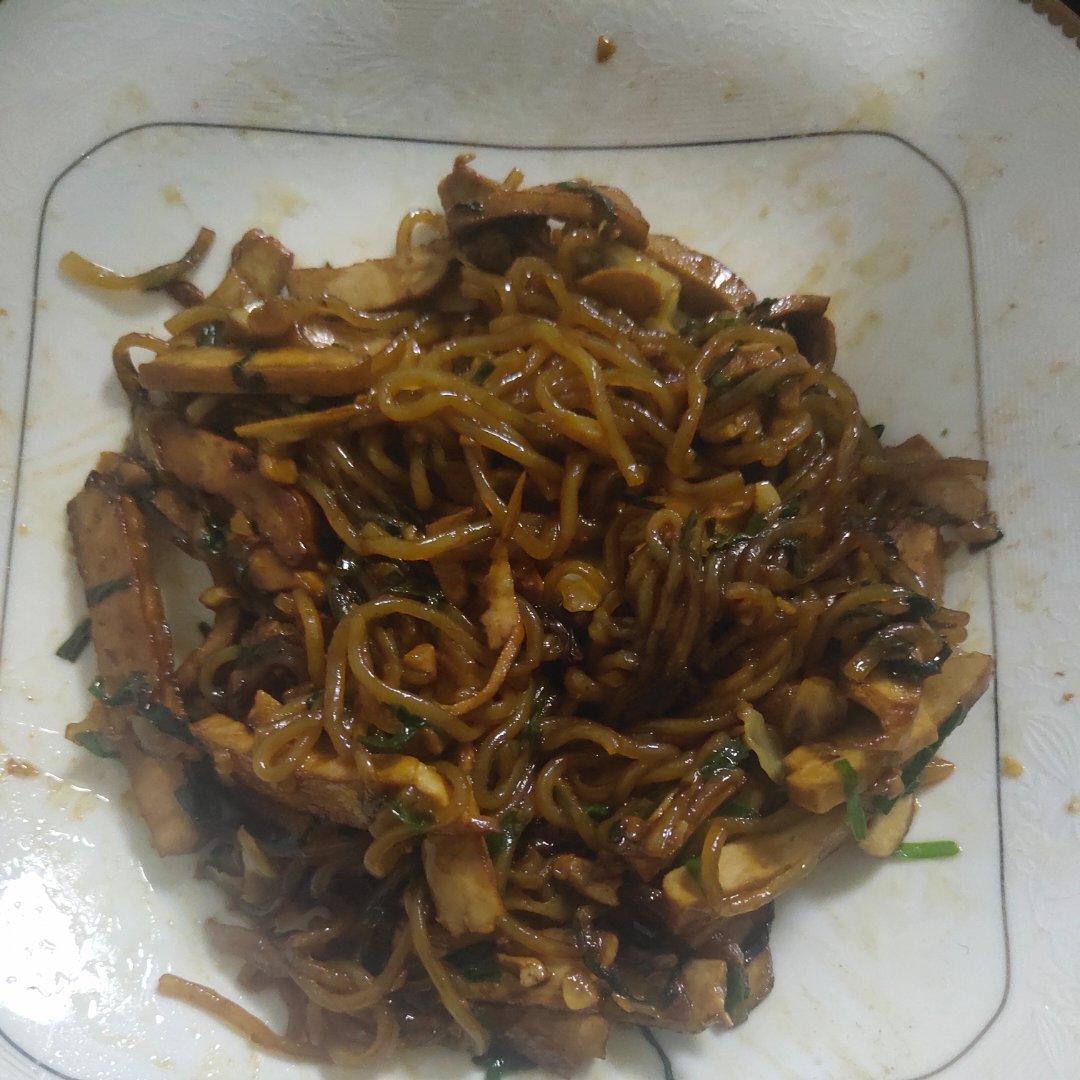 🔥5分钟家常快手菜❗️粉丝包菜，比大鱼大肉还好吃！
