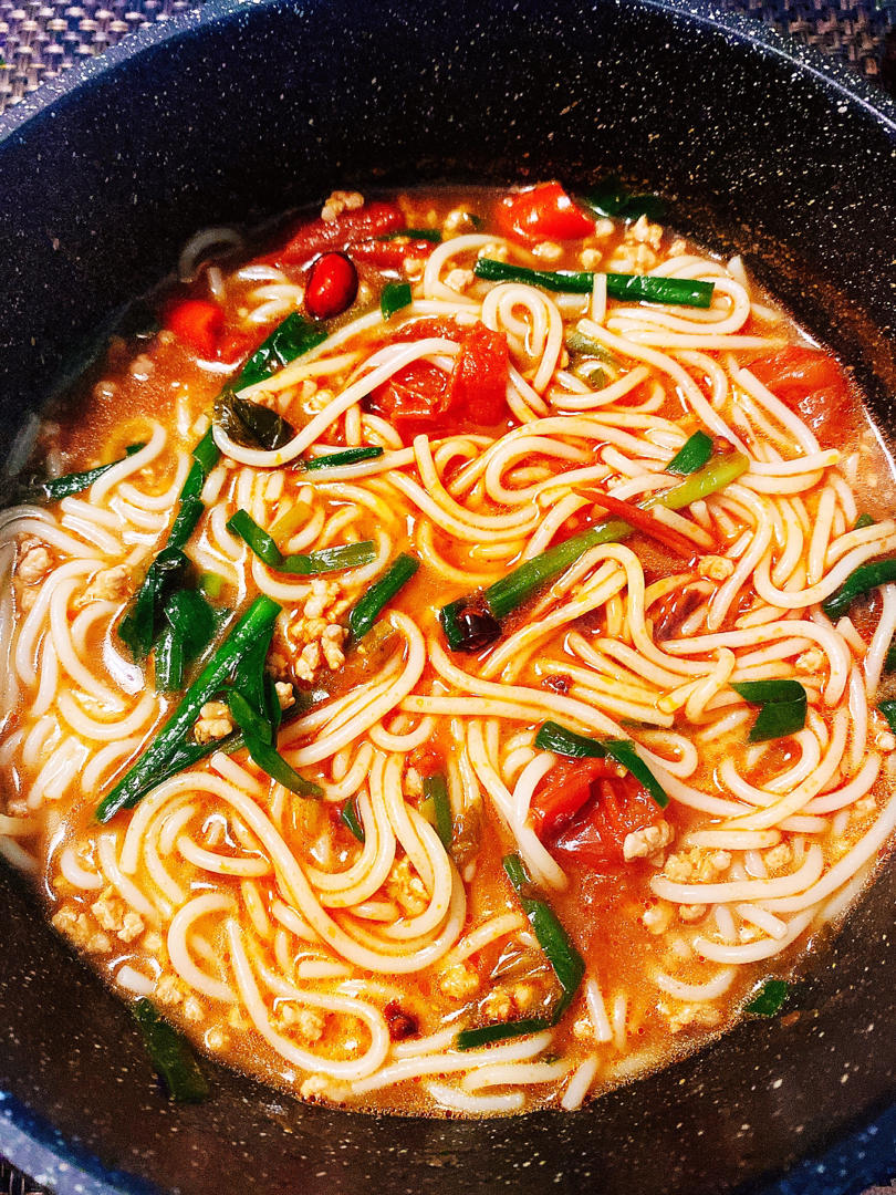 昆明小锅米线（视频在最后）
