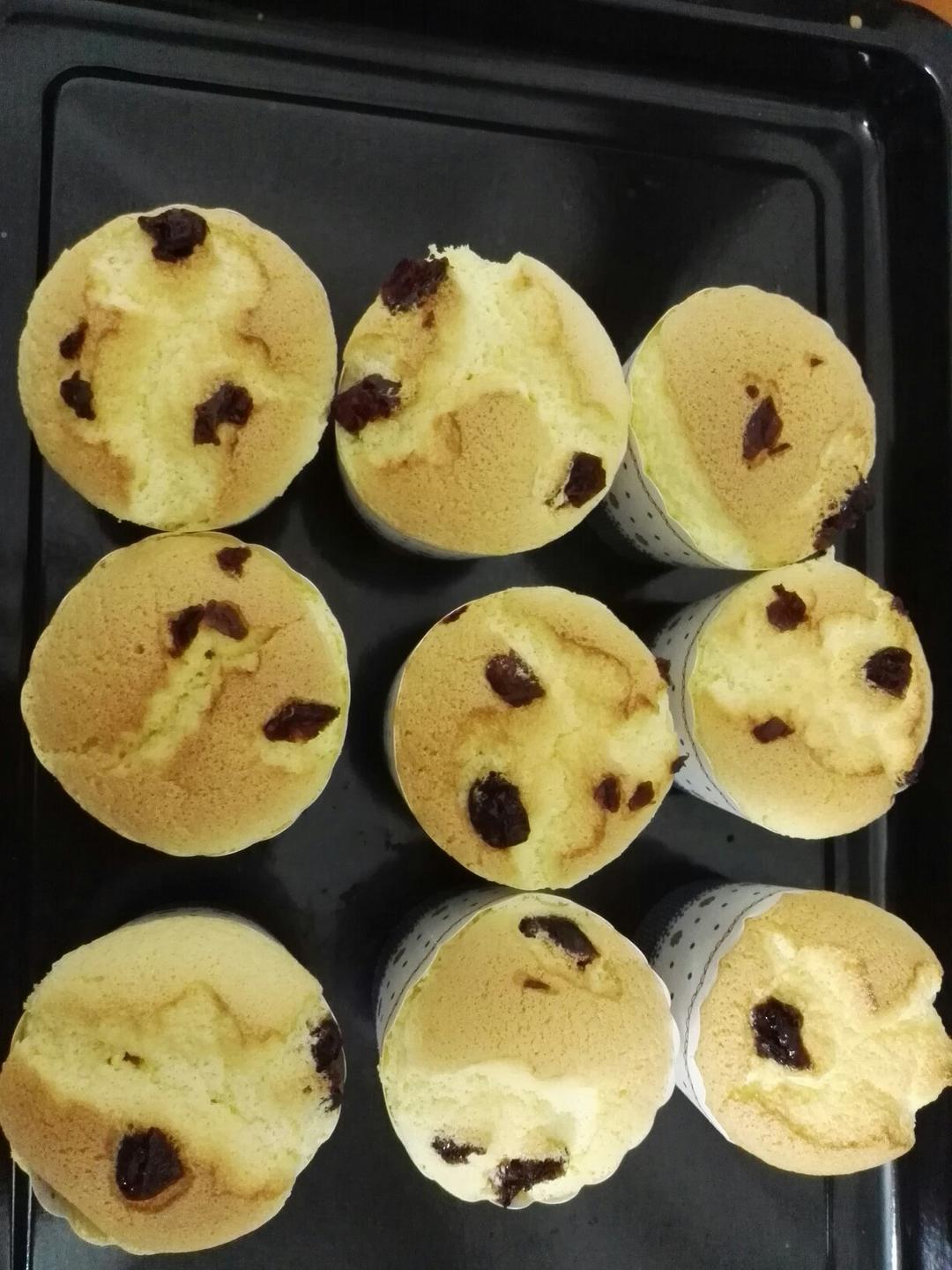 棉花纸杯蛋糕