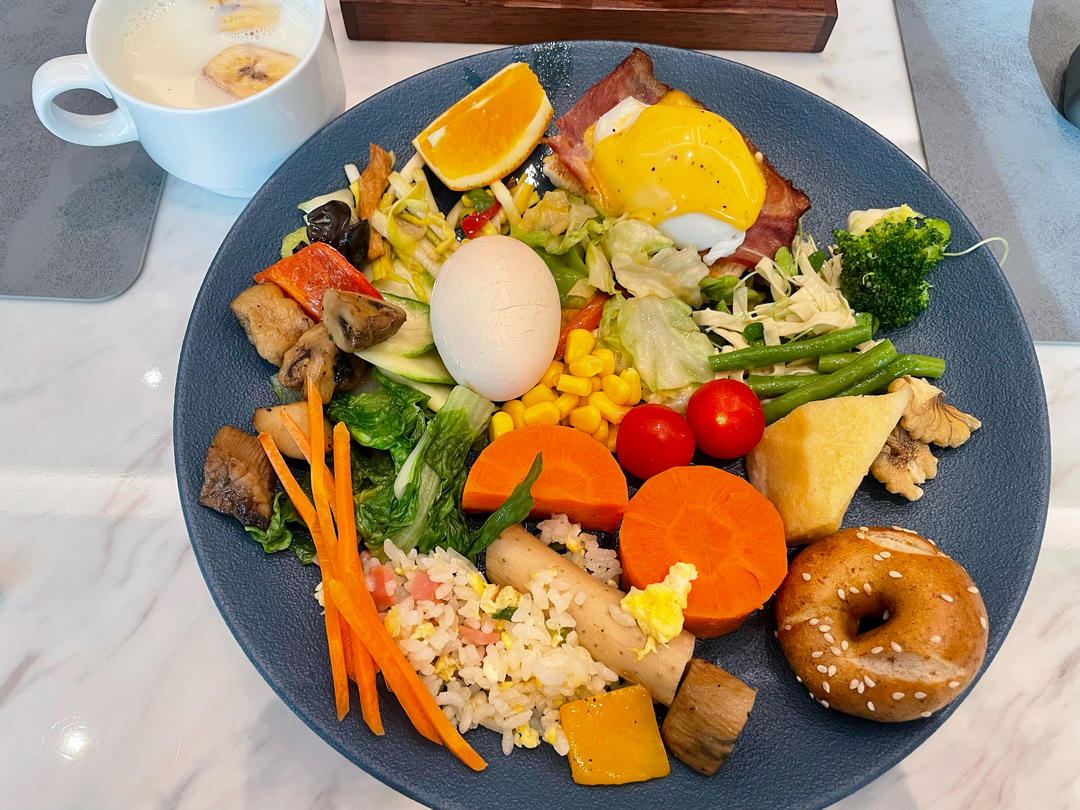 早餐•2026年4月18日