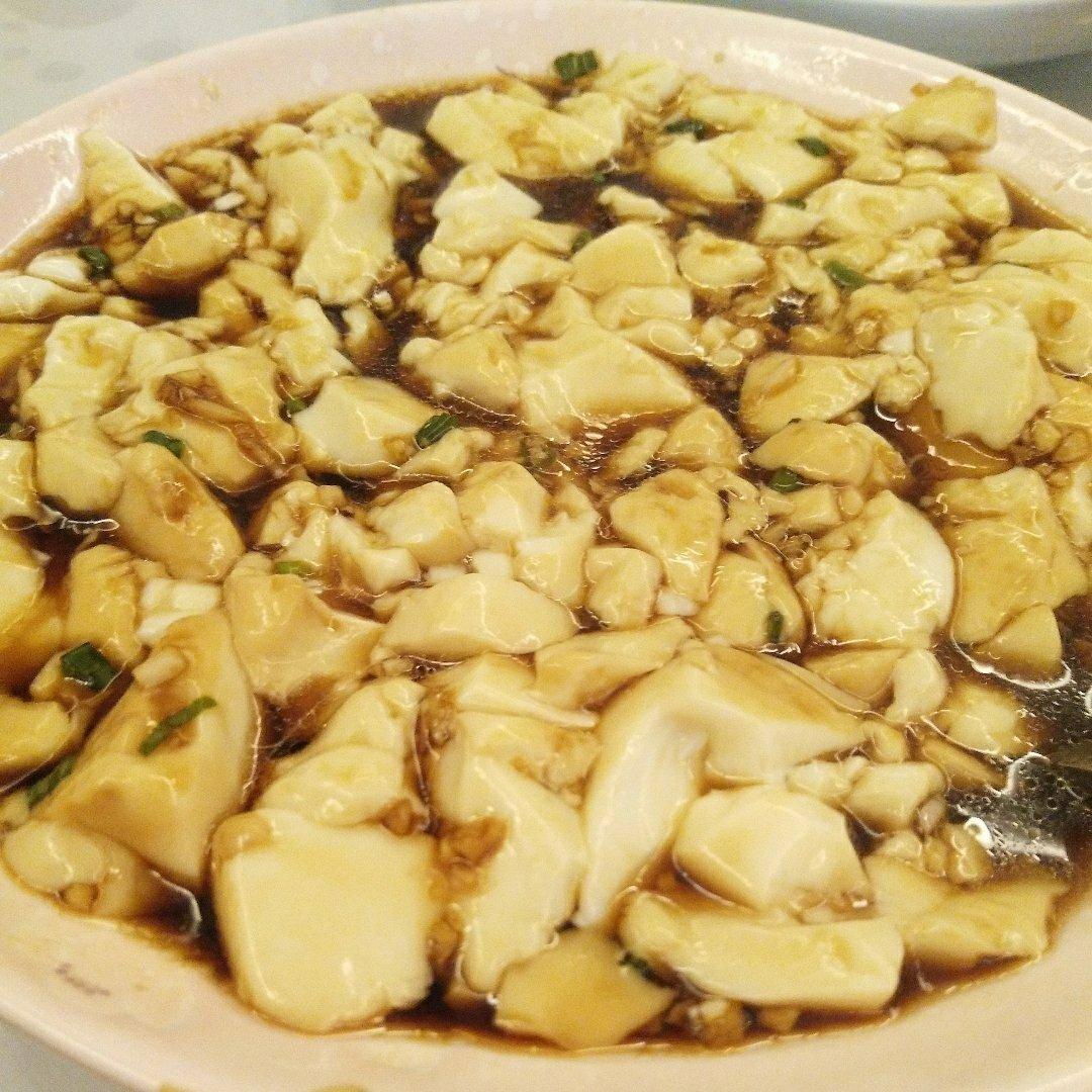 圈妈咪做的浇汁内酯豆腐