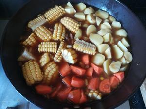 饭菜一锅出－土豆玉米排骨焖卷子【超详细】的做法 步骤14