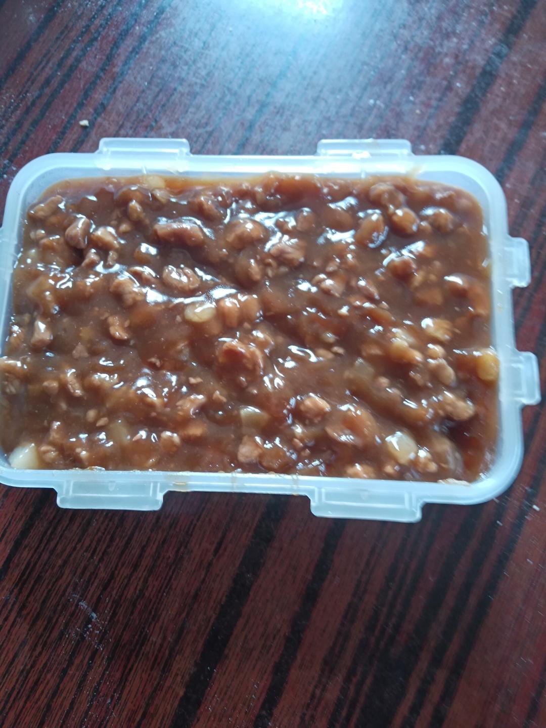 云朵般松软爆浆蜜汁叉烧包