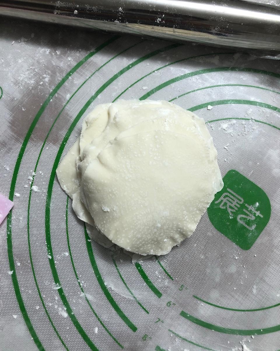 頭露教你面团怎么揉？？饺子皮怎么擀？