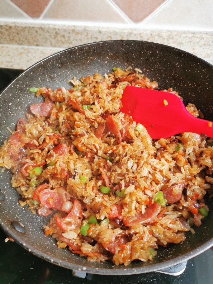 真正的生炒腊味糯米饭