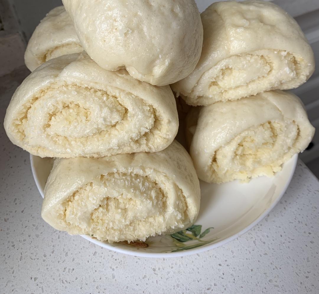 椰蓉馒头卷（附自制椰蓉馅）