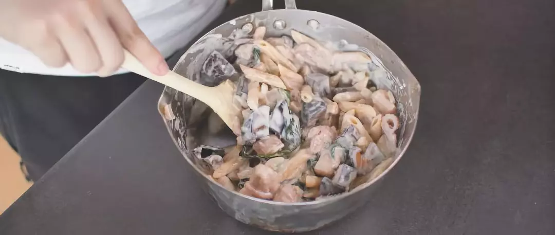 芝士海鮮焗意面的做法 步驟12