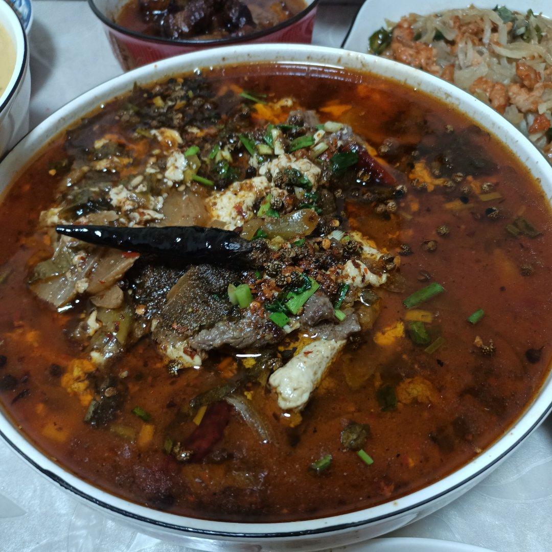 火辣辣夏日-江湖川菜-豆花牛肉