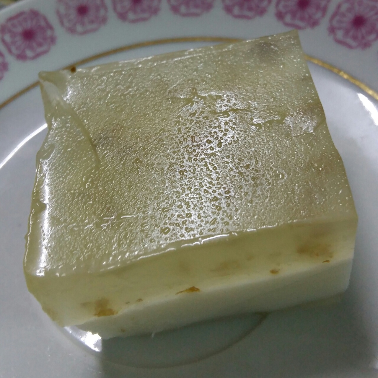 “会动的”椰汁桂花糕