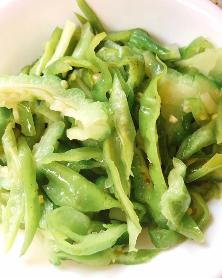 青椒炒苦瓜