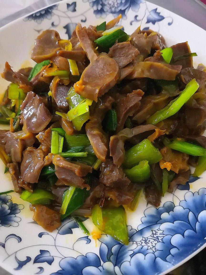 爆炒鸡胗