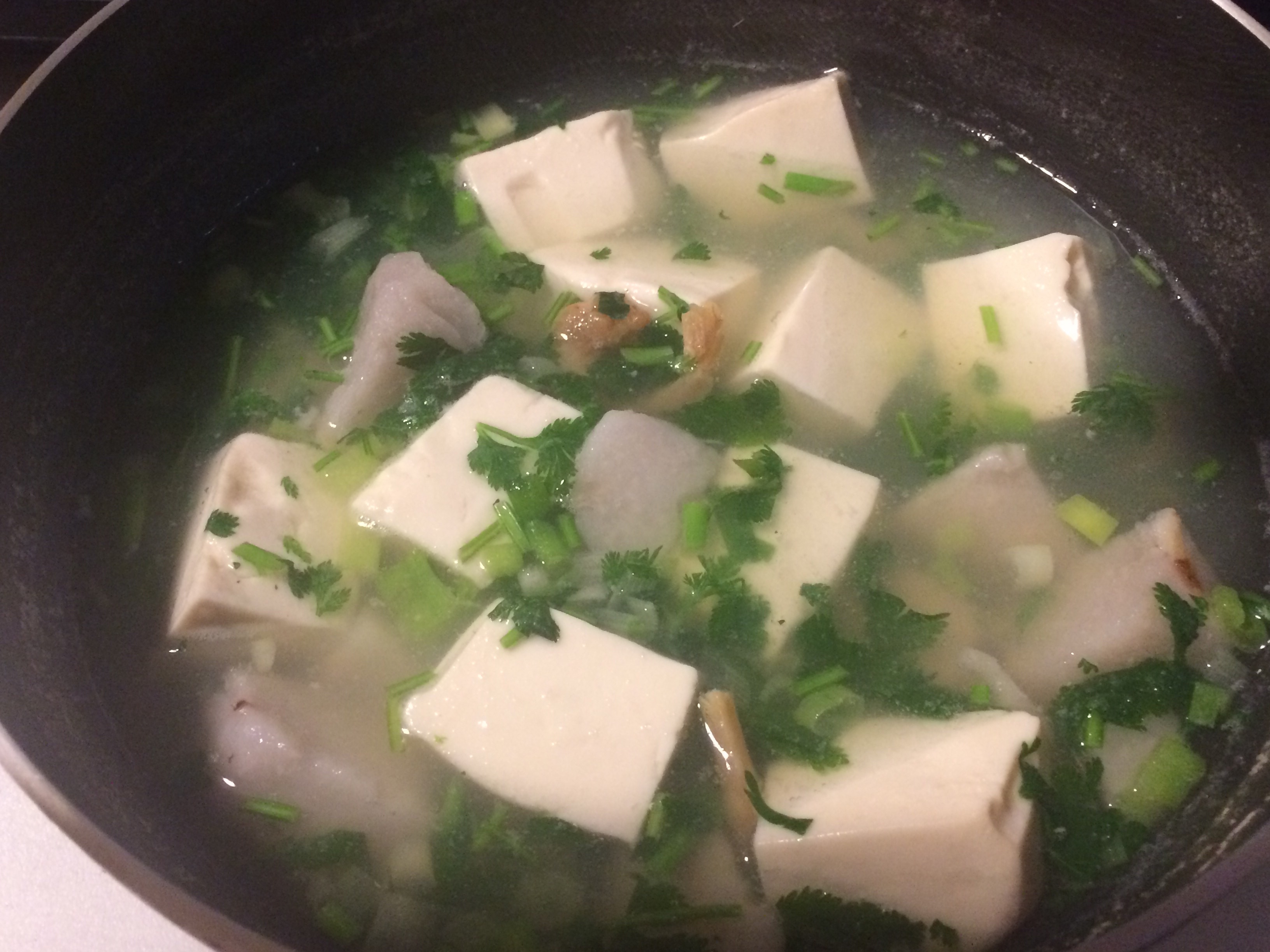 芋艿豆腐汤（小芋头豆腐汤）的做法