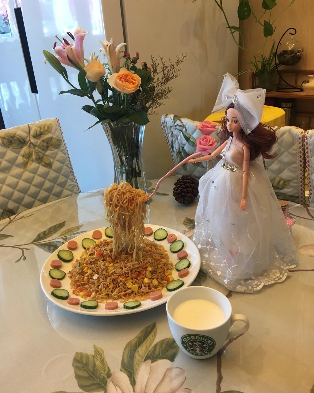 会站的面条