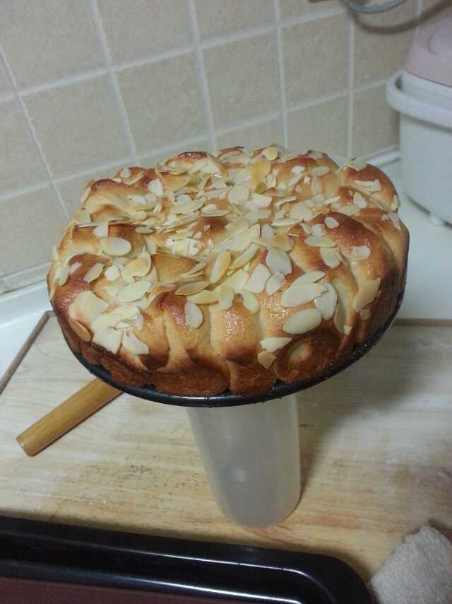 日式香浓炼乳面包