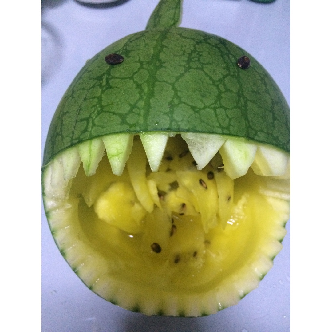 西瓜鲨鱼「miu的食光记」