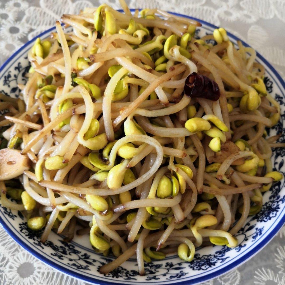 炒黄豆芽