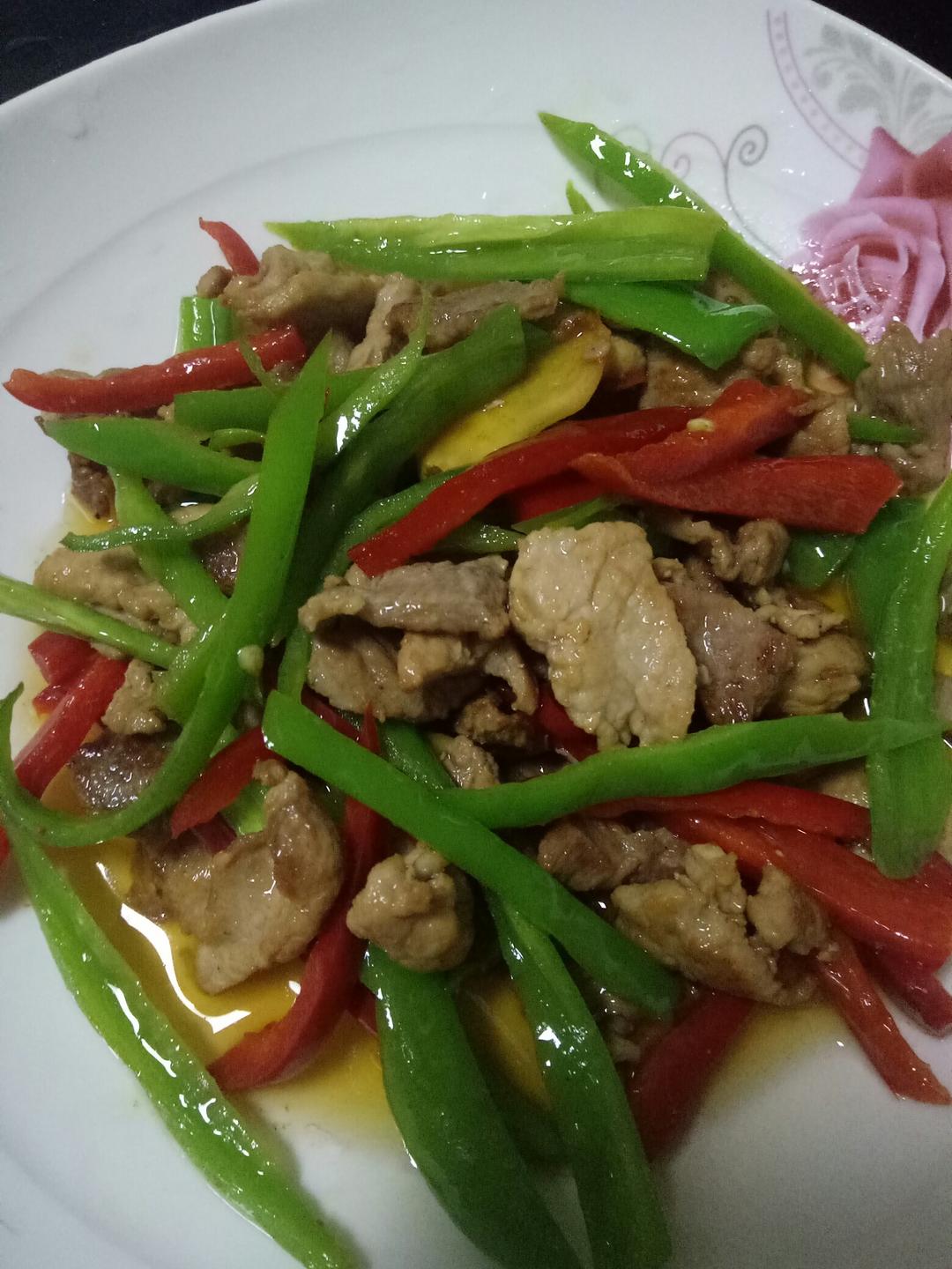 家常菜－青椒炒肉