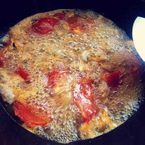 西红柿福鼎肉片汤的做法 步骤6