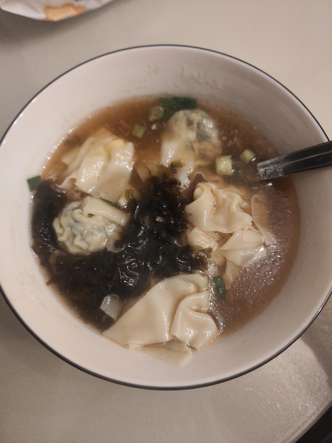 馄饨汤底