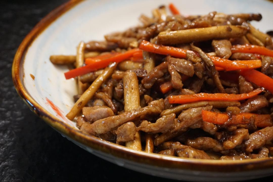 茶树菇牛柳的做法