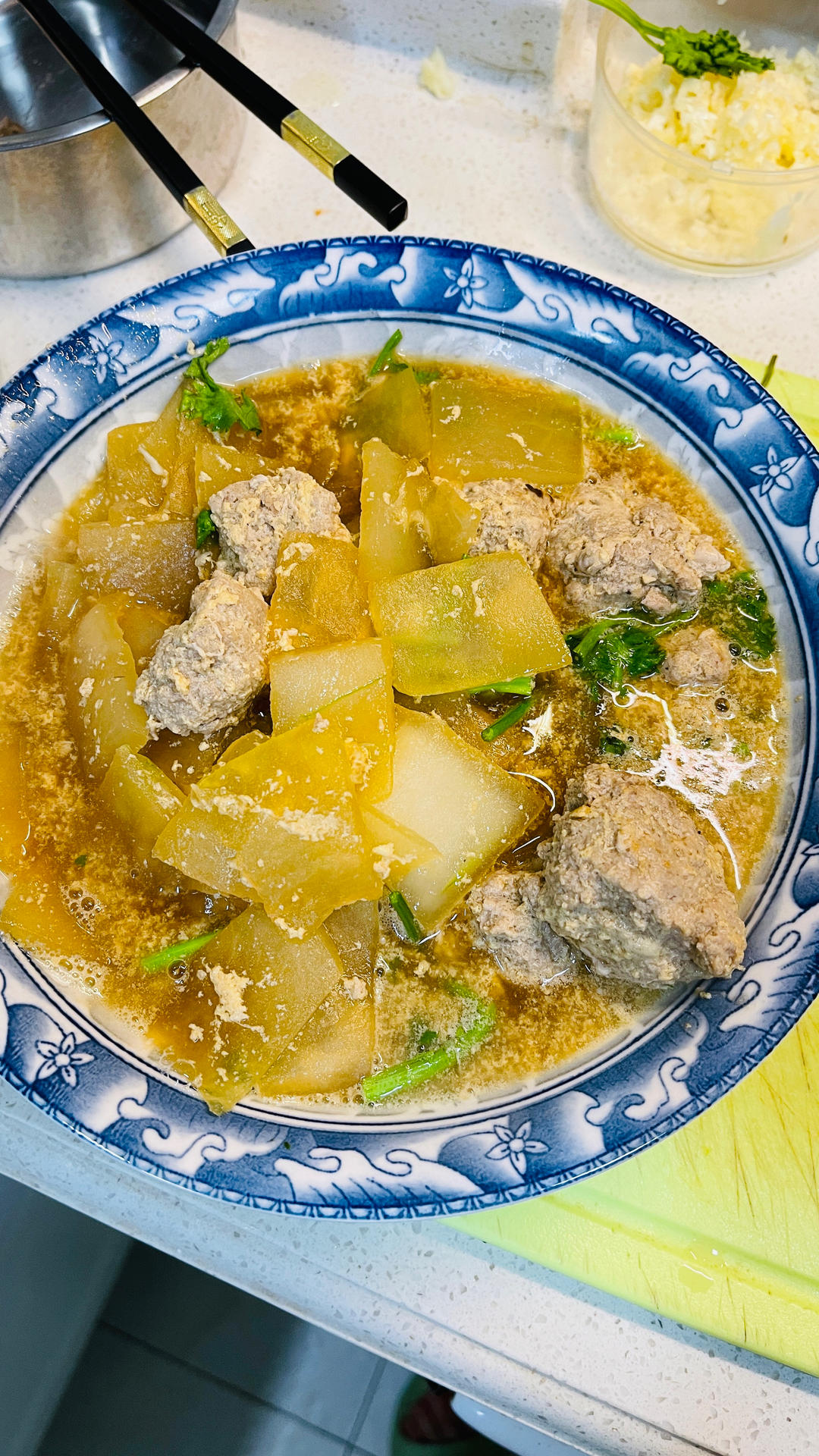 奶奶独门冬瓜丸子汤