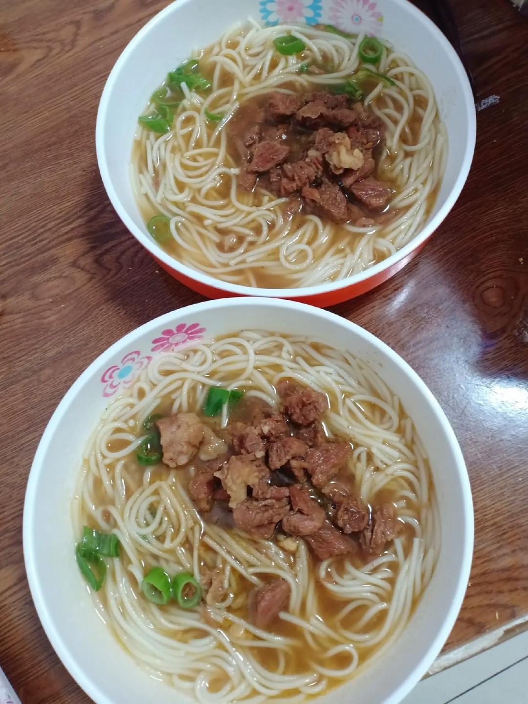 红烧牛肉面