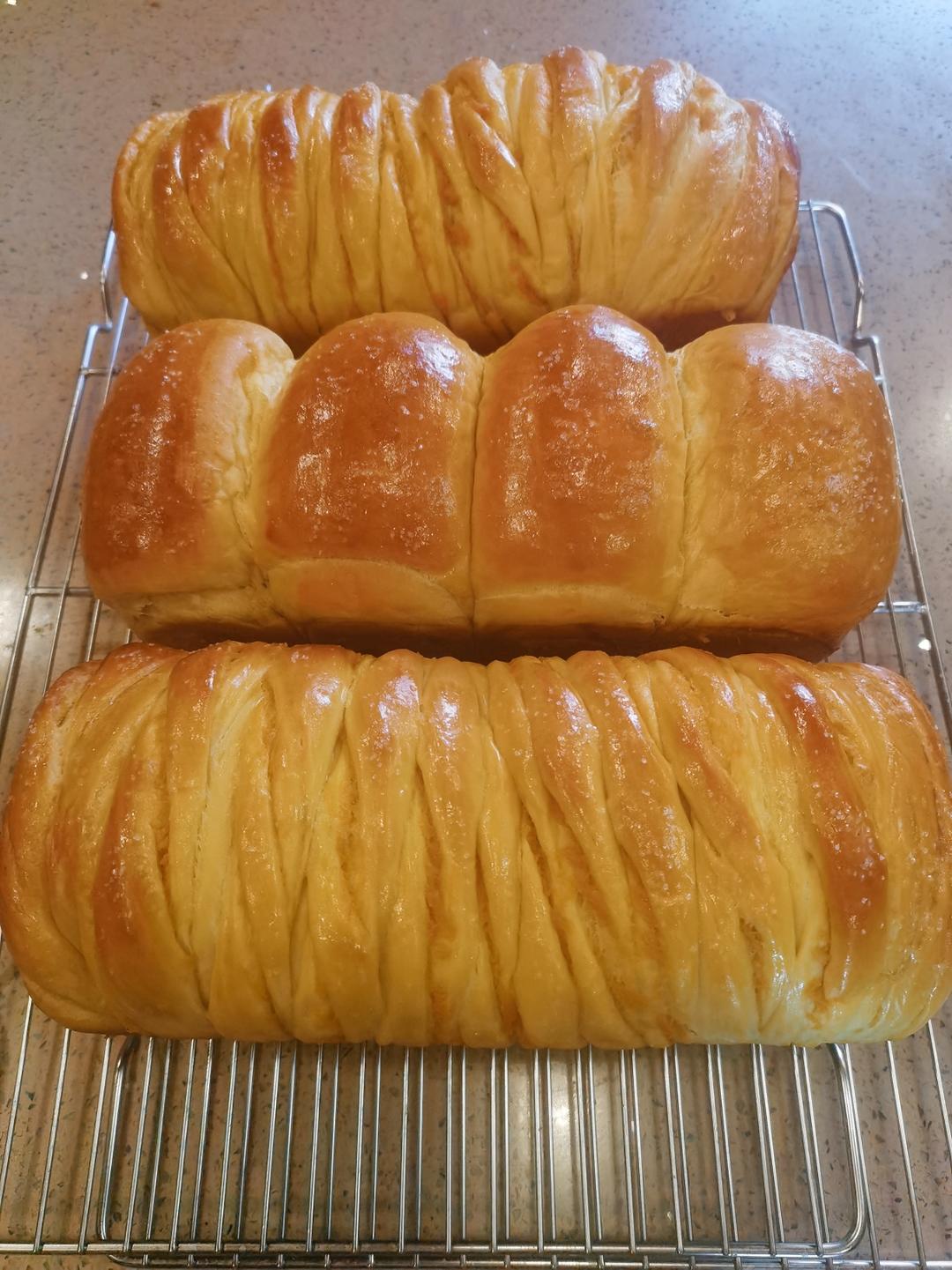 纯奶手撕吐司的做法 步骤1