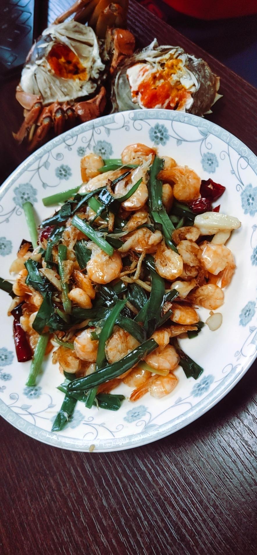 韭菜炒河虾，鲜美极了！一定要试一次