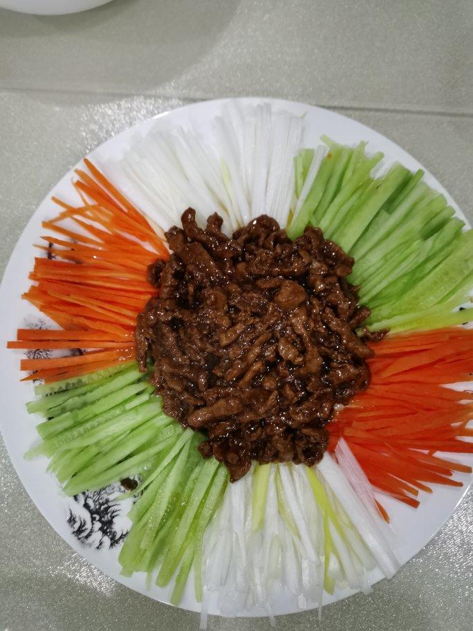 学做京酱肉丝，带饼的