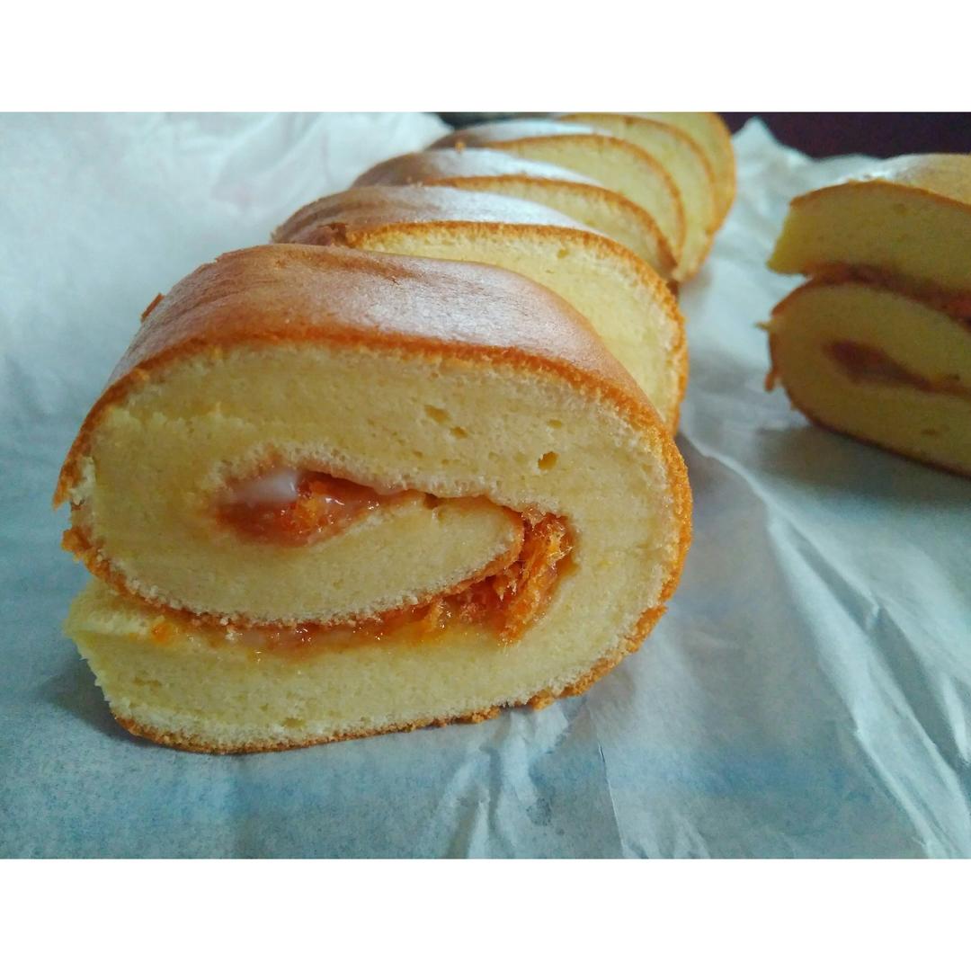 戚风蛋糕卷（家用30L烤箱自带烤盘之3蛋卷卷）