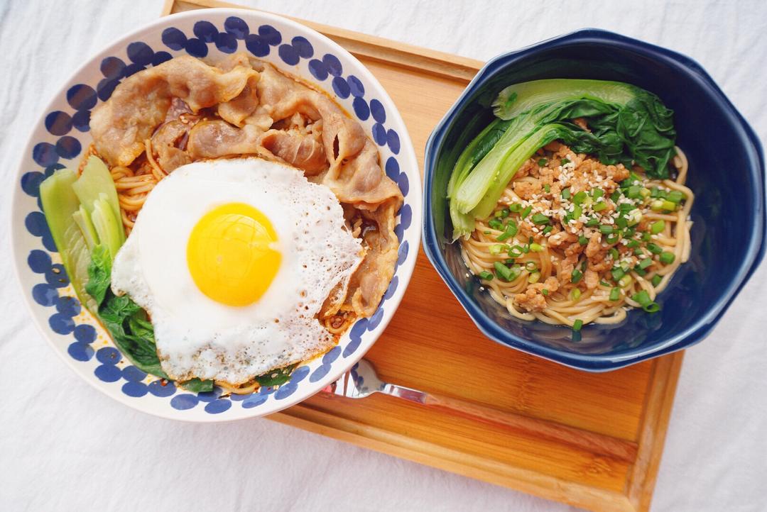 谁能不爱这碗面！的做法