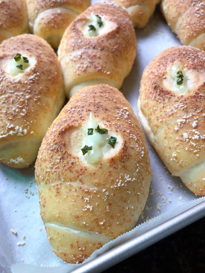 可爱哒小胖砸‼️葱香芝士火腿面包🥯
