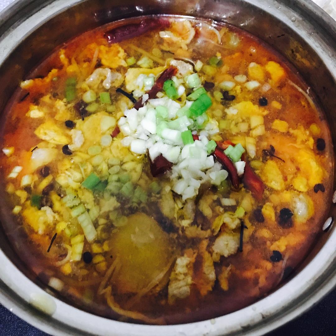 水煮牛肉：《中餐厅》张亮拿手菜（视频菜谱）