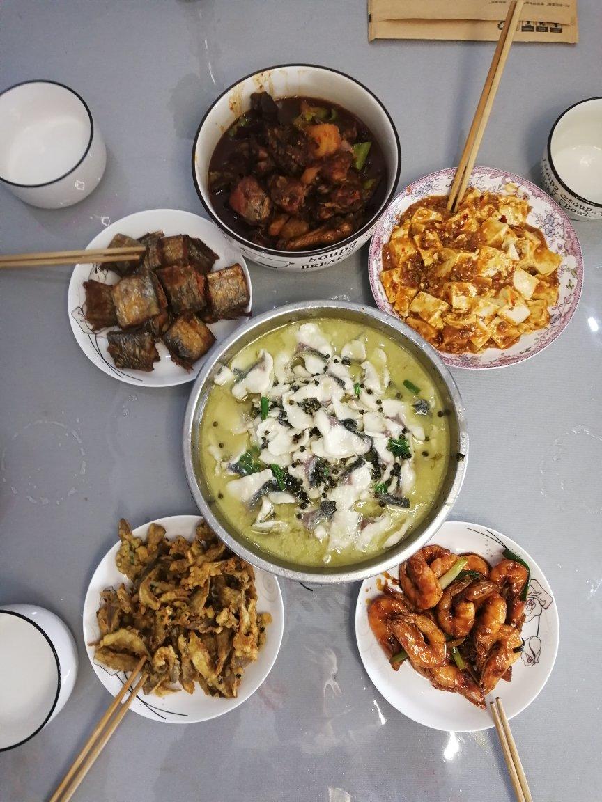 厨师长教你：“酸菜鱼”的传统做法，色香味俱全