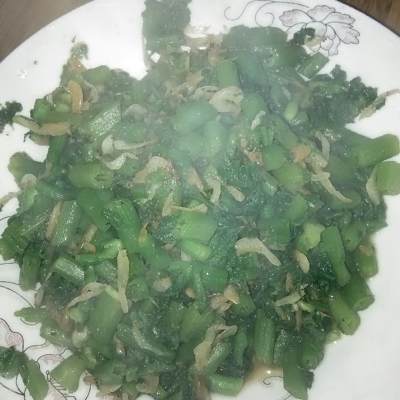 虾皮蒜炒南瓜藤