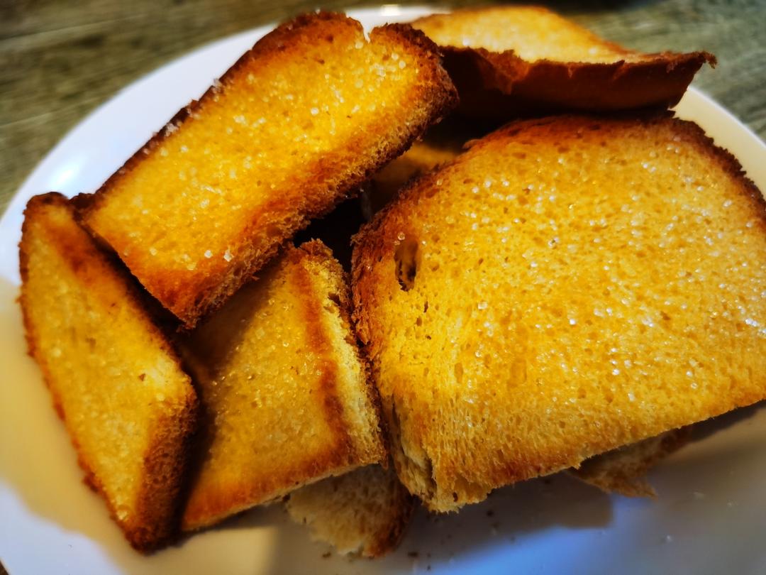 酥掉渣的冰花吐司片～巨好吃