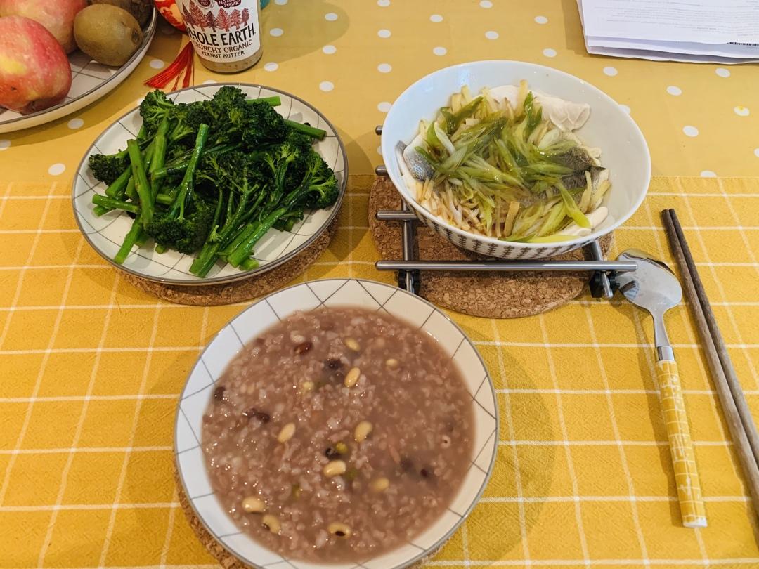 红茶的简餐
