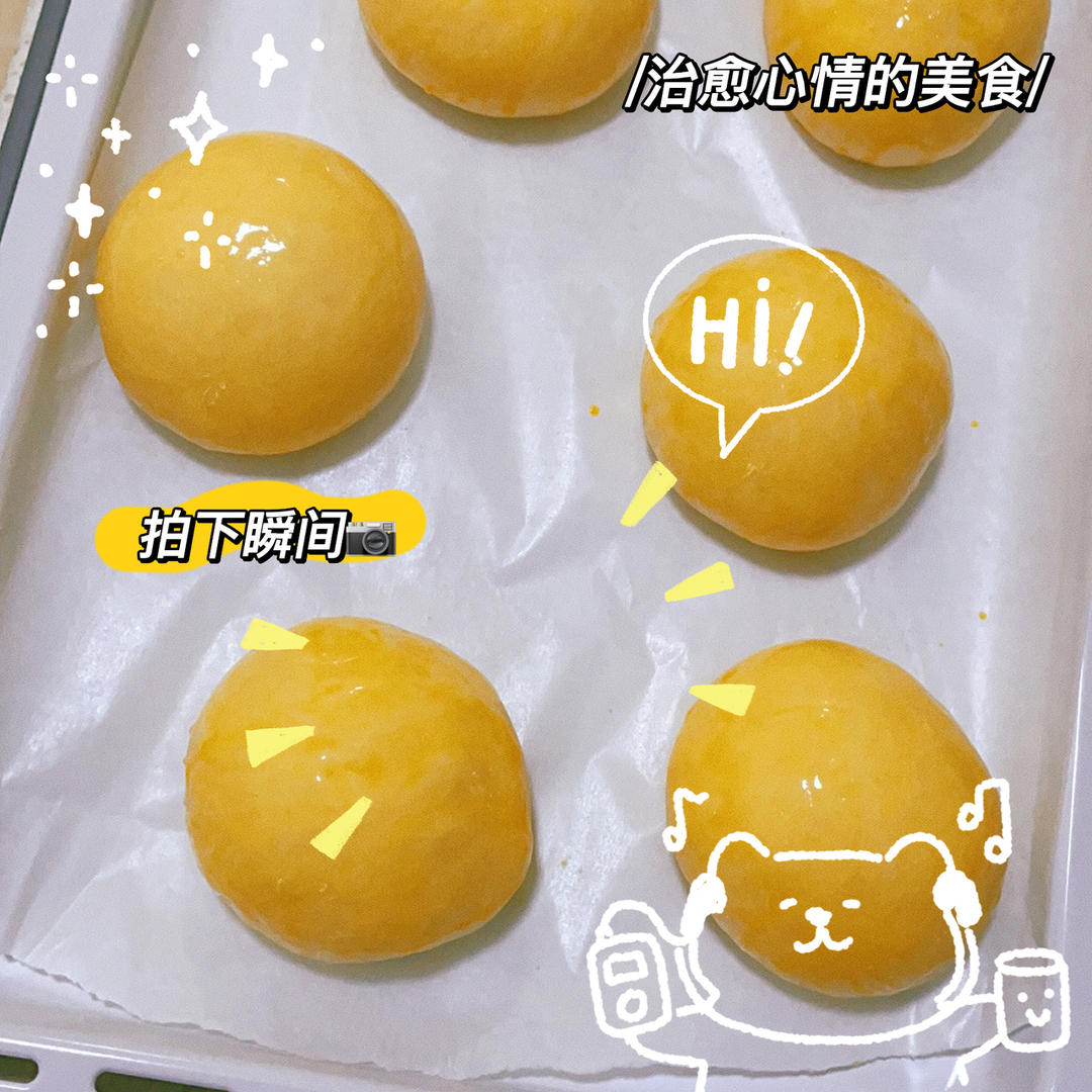 柔软的面团夹着大量清爽的鲜奶油，这才是真正的马里托佐奶油面包！