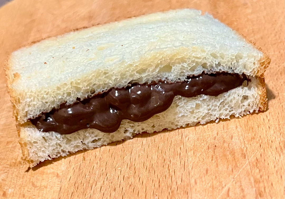 鲜奶液种超熟吐司