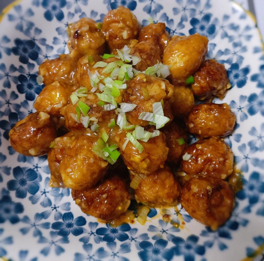 虎皮鹌鹑蛋，一口一个越嚼越香，小孩的最爱