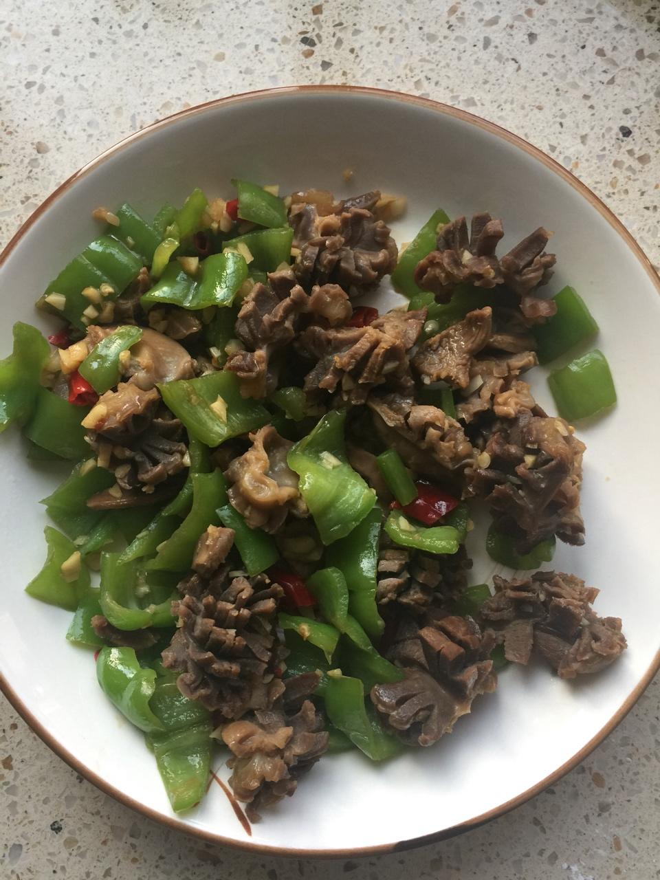 小米椒爆鸡胗