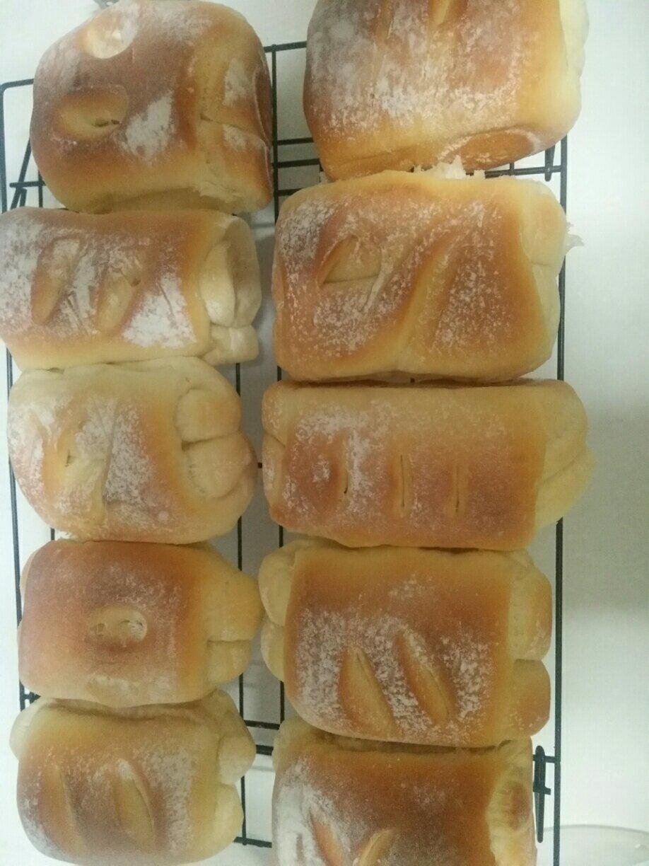 软到不知所措的牛奶卷