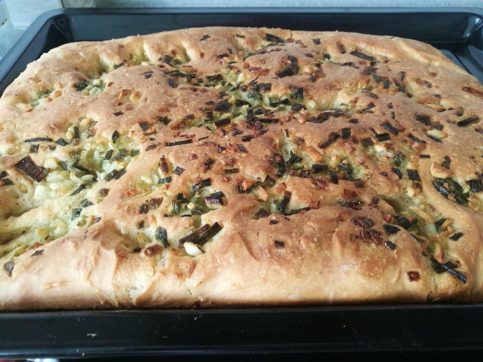 莳萝佛卡夏Dill Focaccia