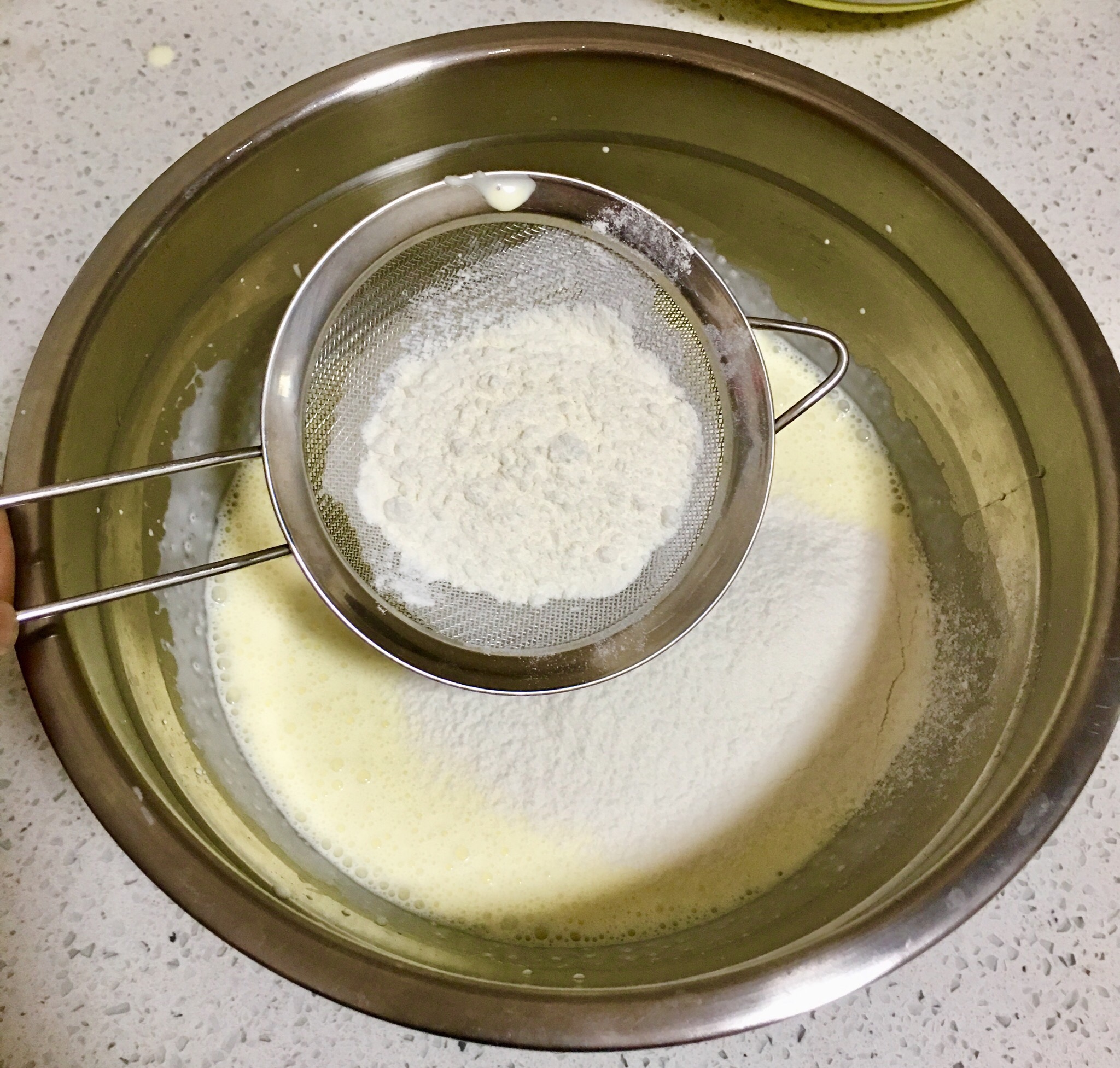 淡奶油蛋糕的做法 步骤2