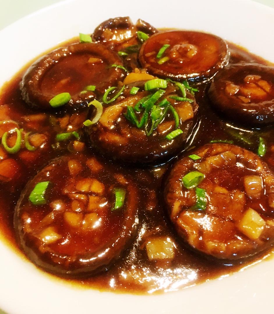 早安明天做的鲜嫩多汁比鲍鱼还好吃红烧香菇