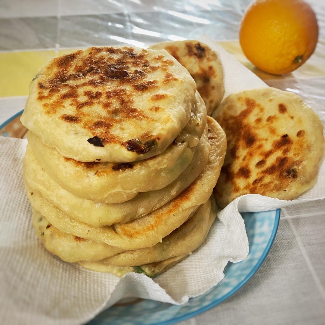 皮薄如纸的韭菜馅饼|免揉面法