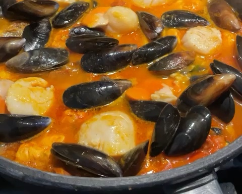 鲜美西班牙海鲜饭paella的做法 步骤5