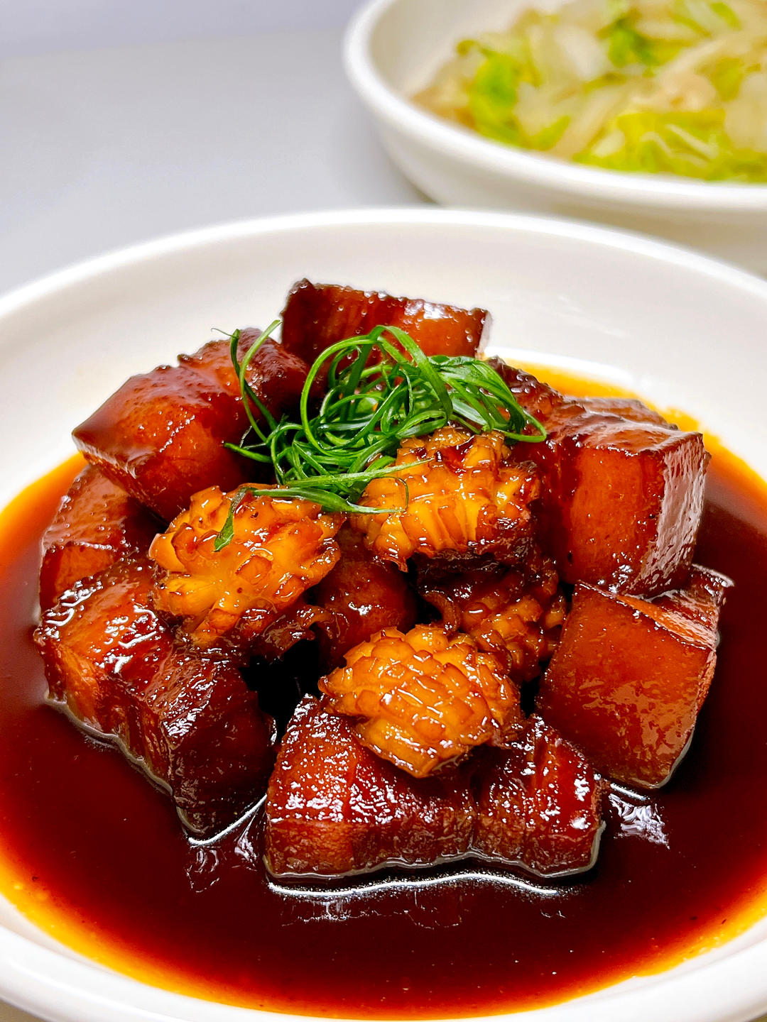 浓郁香甜的鲍鱼红烧肉