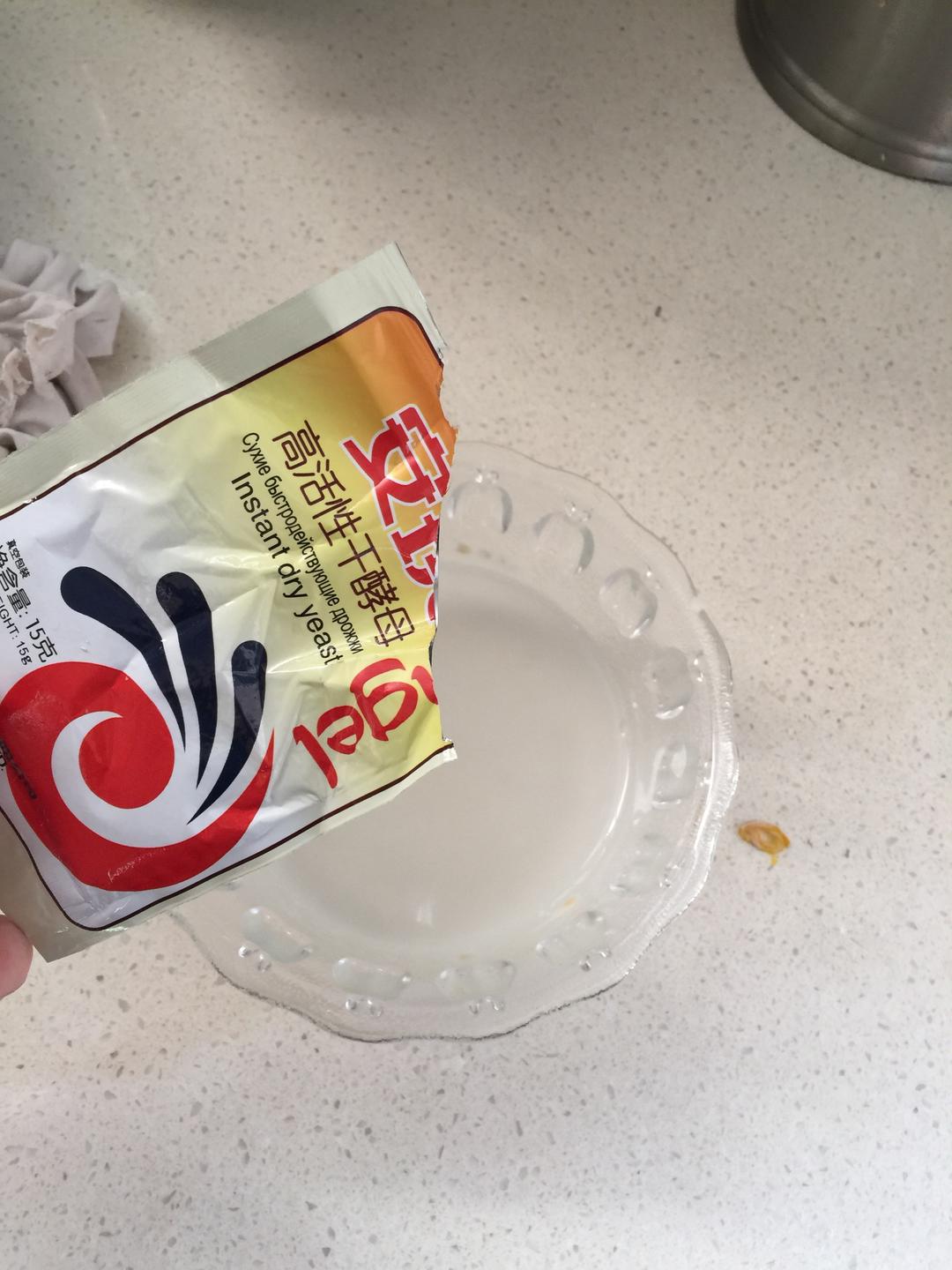 纯奶手撕吐司的做法 步骤1