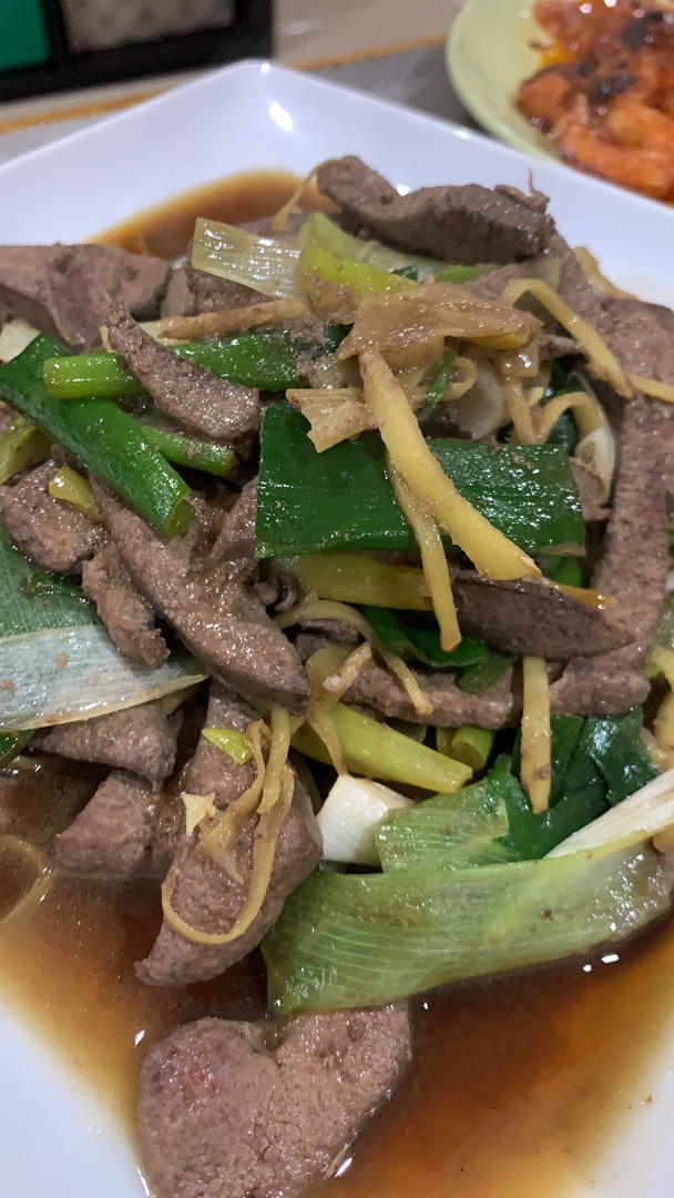 大蒜炒猪肝